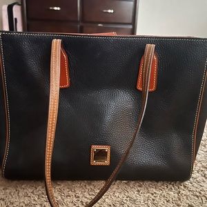 Dooney & Burke bag Berry good condition